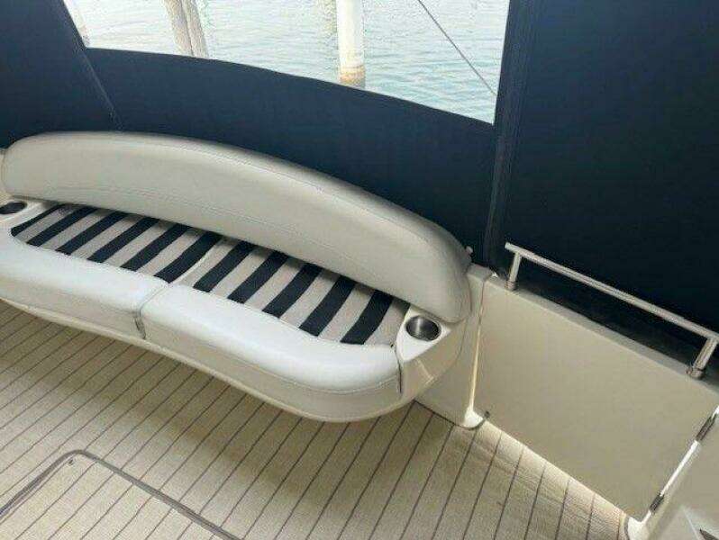 39ft Meridian Yacht For Sale