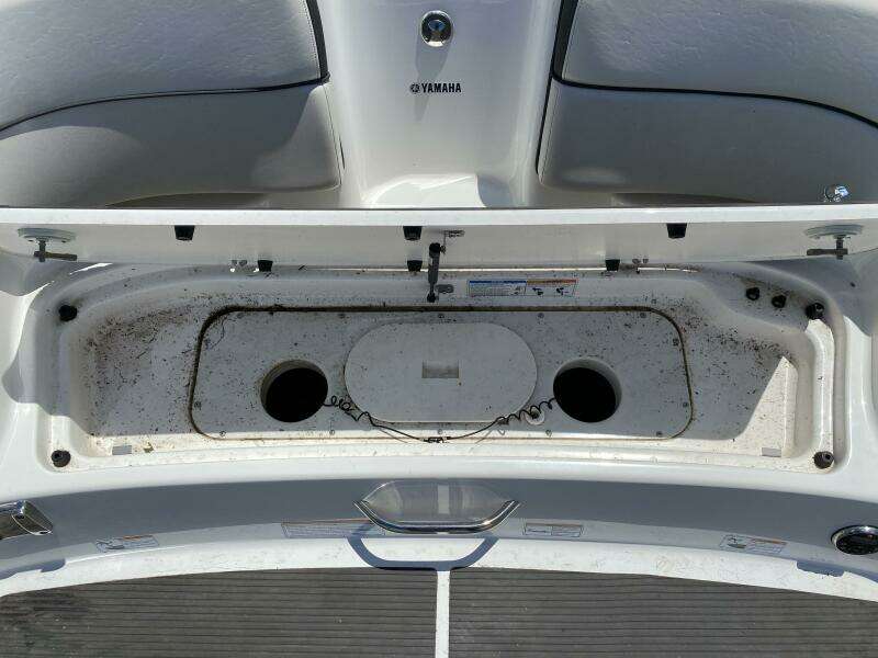 23ft Yamaha Boats Yacht For Sale