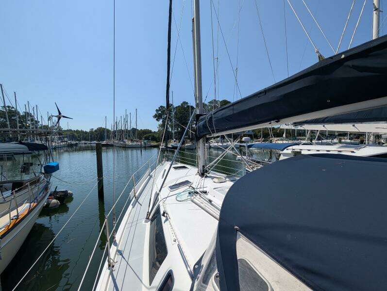 Zephyrus 41ft Hunter Yacht For Sale
