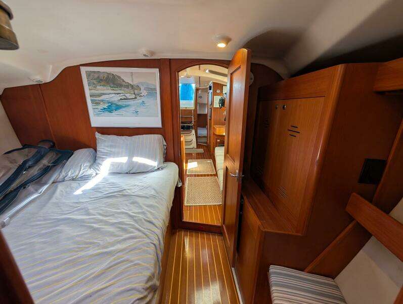 Zephyrus 41ft Hunter Yacht For Sale