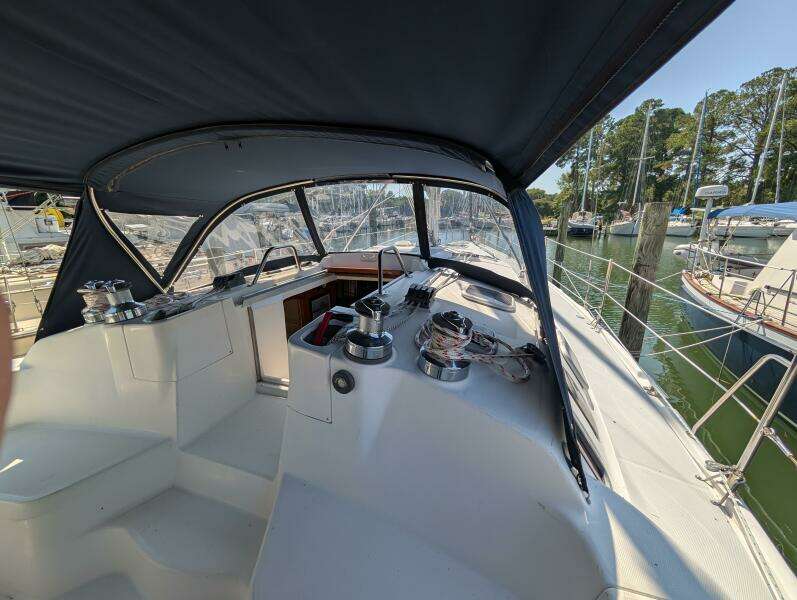 Zephyrus 41ft Hunter Yacht For Sale