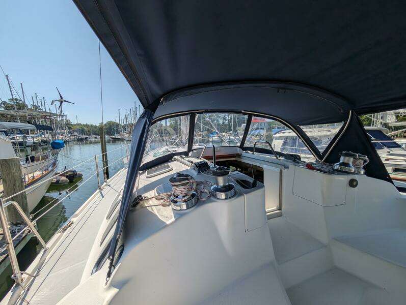 Zephyrus 41ft Hunter Yacht For Sale