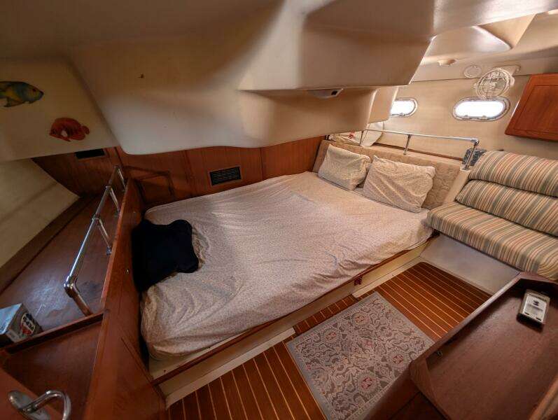Zephyrus 41ft Hunter Yacht For Sale