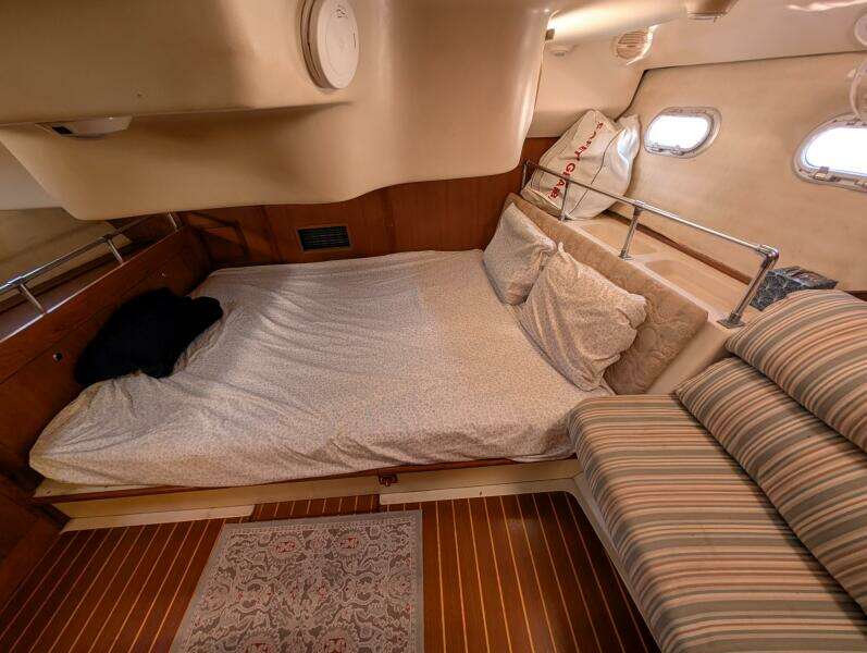 Zephyrus 41ft Hunter Yacht For Sale