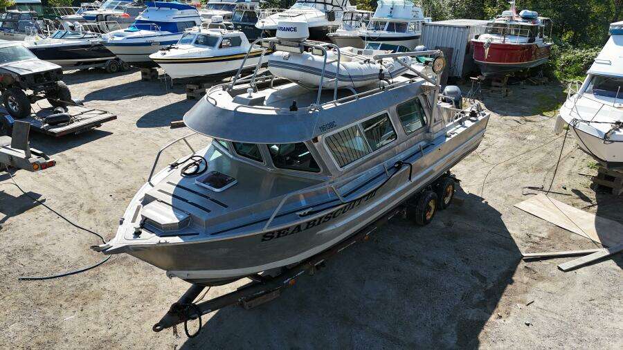 31ft Lifetimer Yacht For Sale