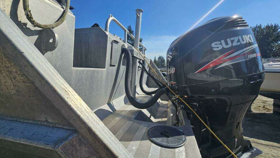 31ft Lifetimer Yacht For Sale