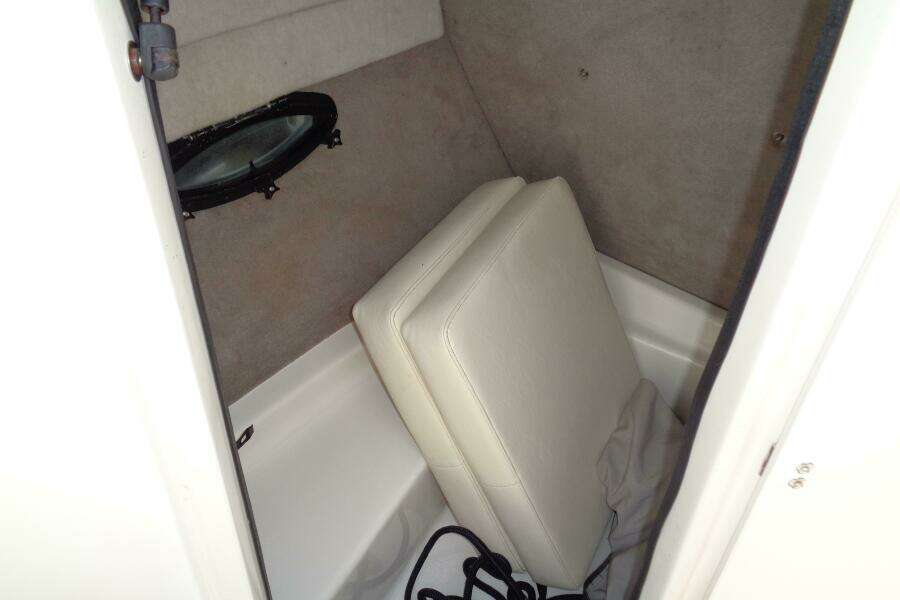 24ft Stingray Yacht For Sale