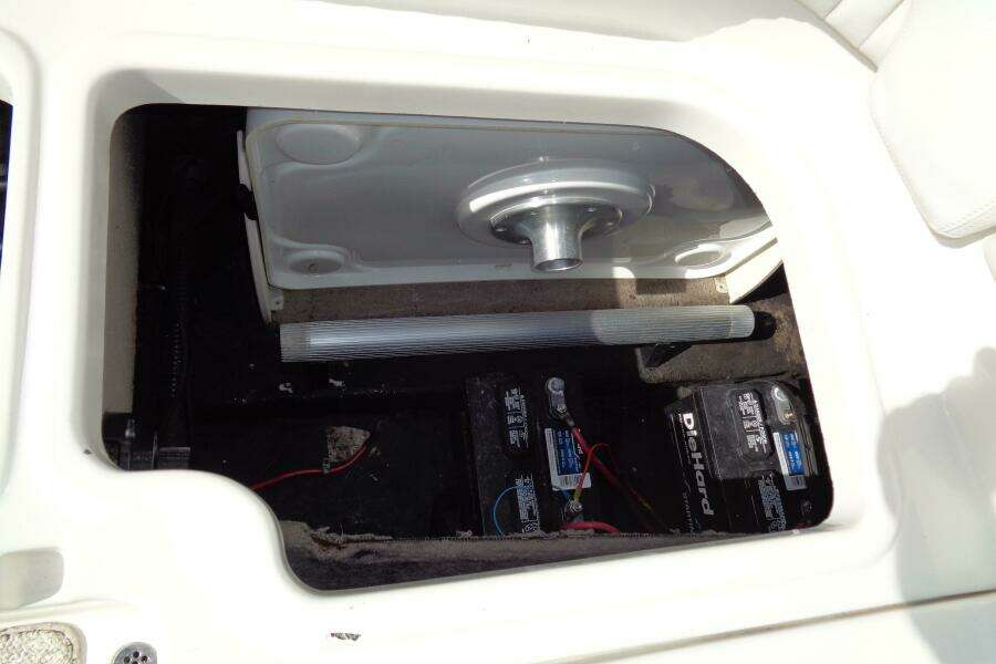 24ft Stingray Yacht For Sale