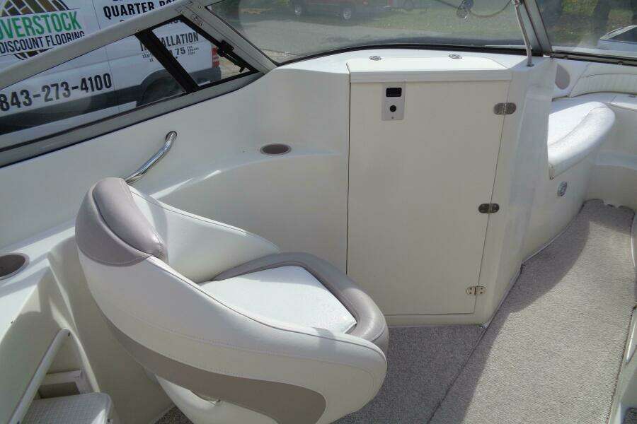 24ft Stingray Yacht For Sale