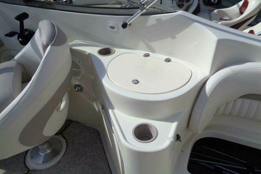 24ft Stingray Yacht For Sale