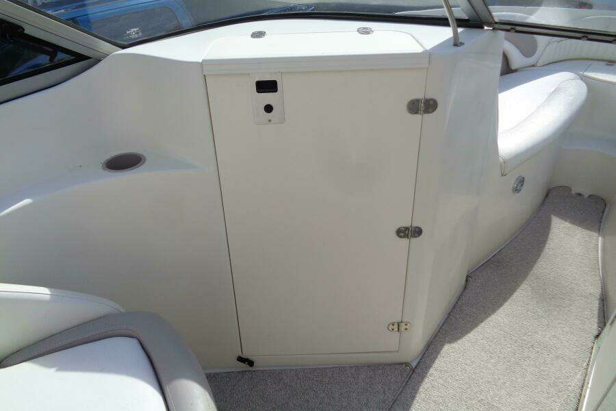 24ft Stingray Yacht For Sale