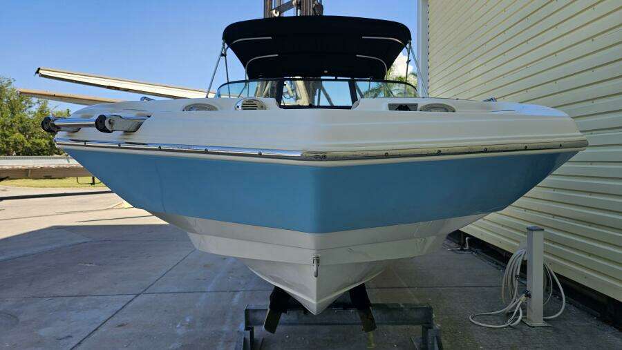 23ft NauticStar Yacht For Sale