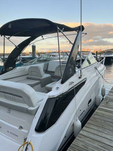 27ft Regal Yacht For Sale