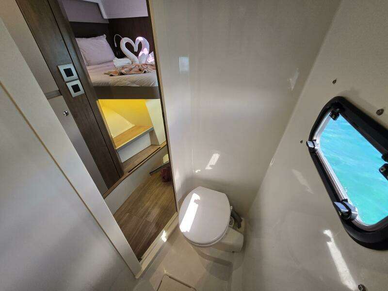 Pinnacle 40ft Bali Yacht For Sale