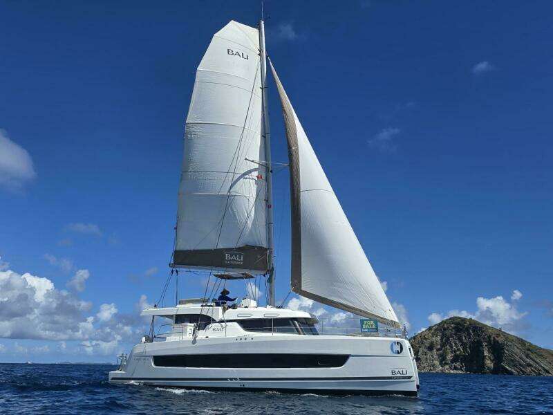 Pinnacle 40ft Bali Yacht For Sale