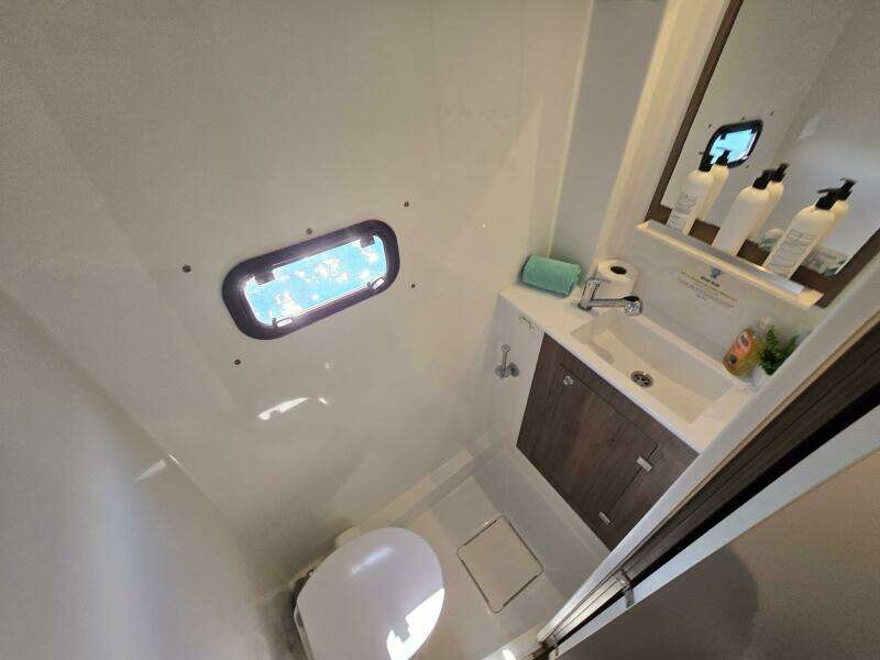 Pinnacle 40ft Bali Yacht For Sale