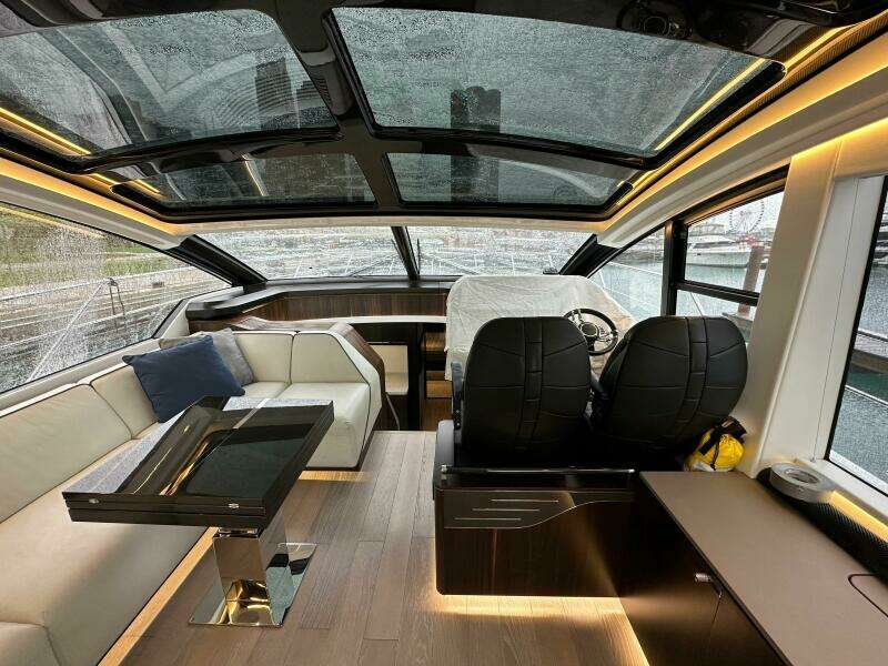 60ft Sunseeker Yacht For Sale
