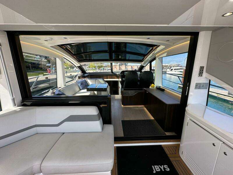 60ft Sunseeker Yacht For Sale