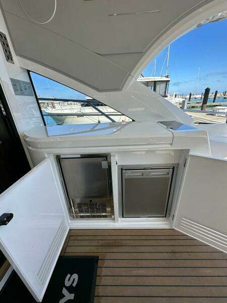60ft Sunseeker Yacht For Sale