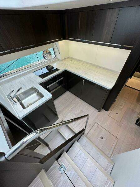 60ft Sunseeker Yacht For Sale