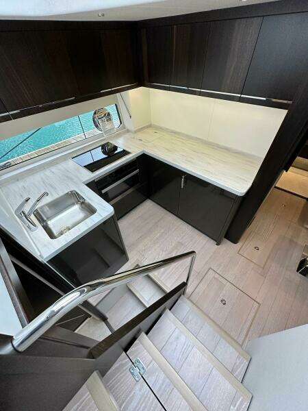 60ft Sunseeker Yacht For Sale