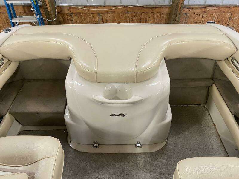 21ft Sea Ray Yacht For Sale