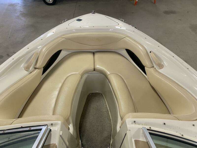 21ft Sea Ray Yacht For Sale