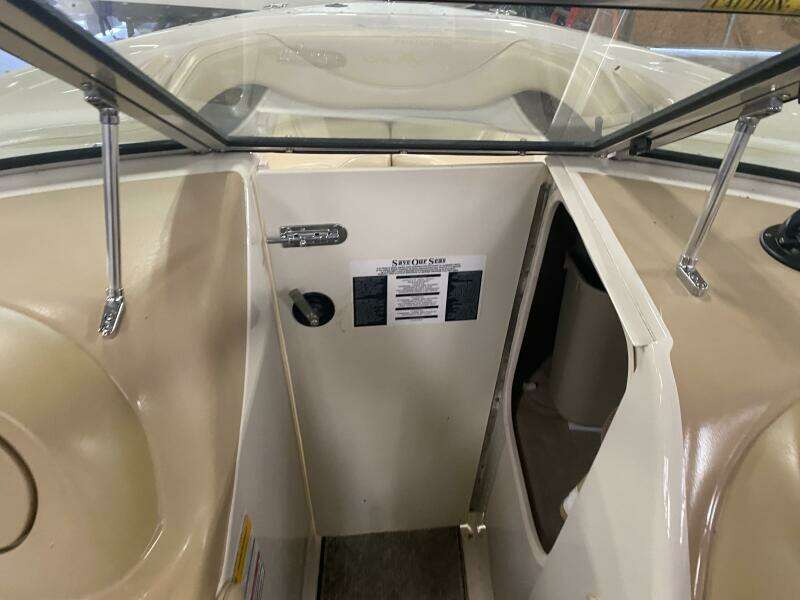21ft Sea Ray Yacht For Sale