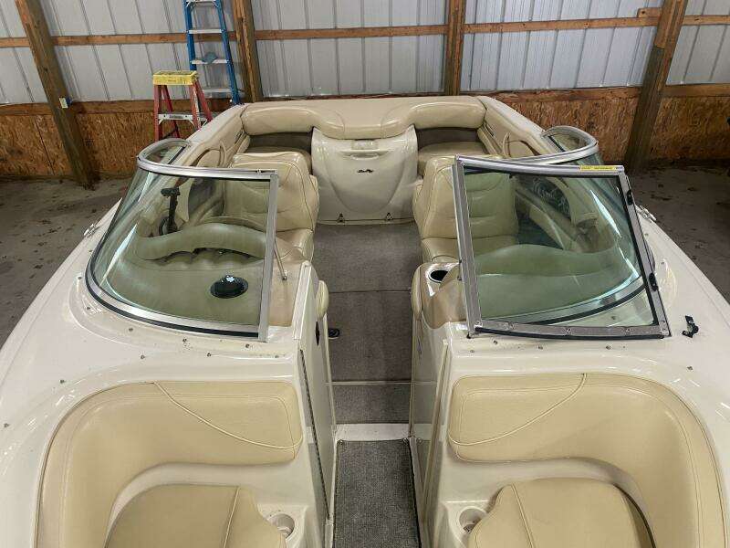 21ft Sea Ray Yacht For Sale