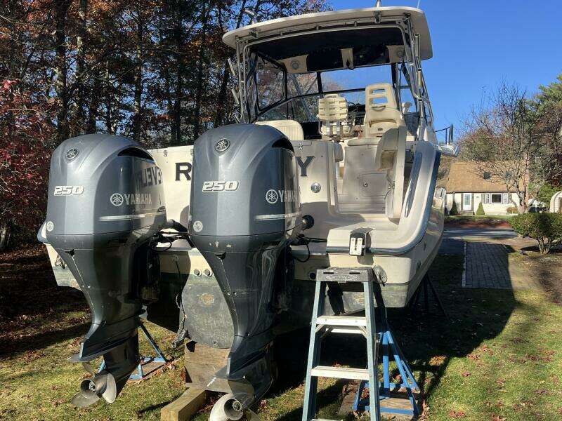 35ft Grady White Yacht For Sale