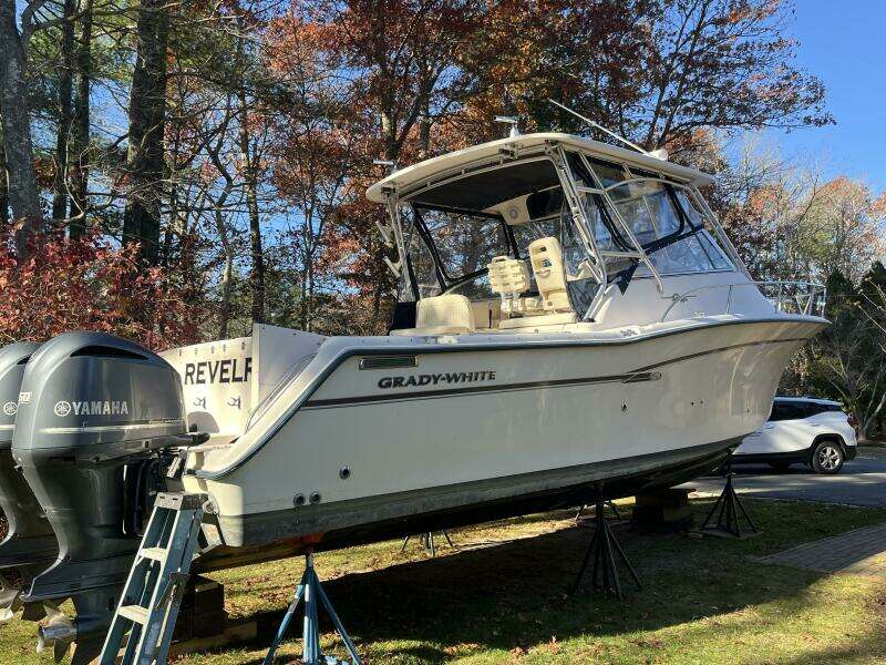 35ft Grady White Yacht For Sale