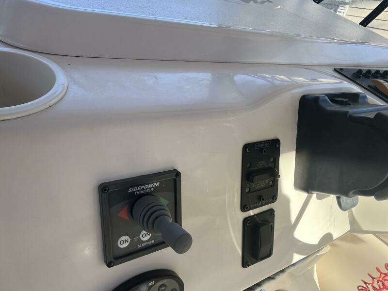 35ft Grady White Yacht For Sale