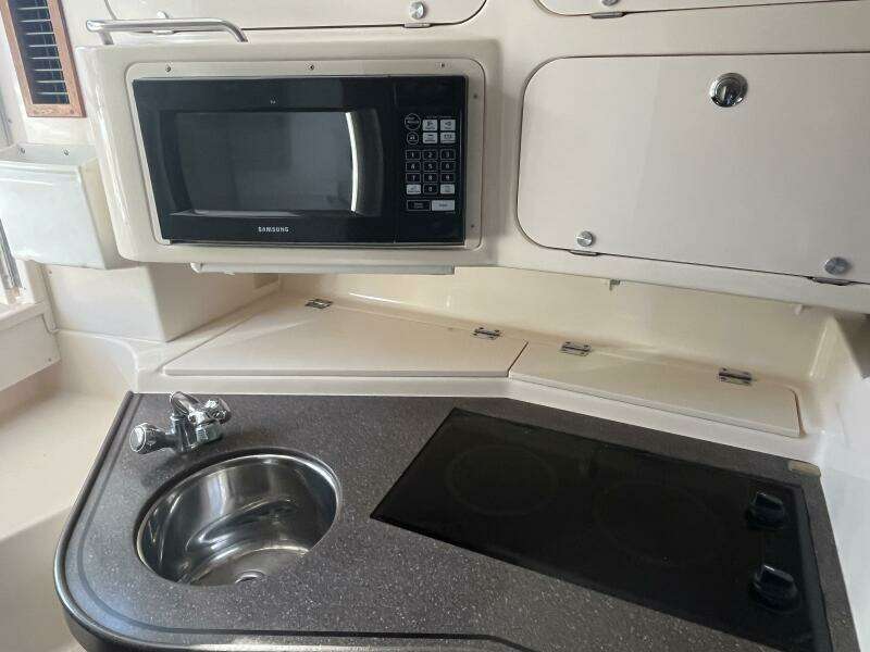 35ft Grady White Yacht For Sale