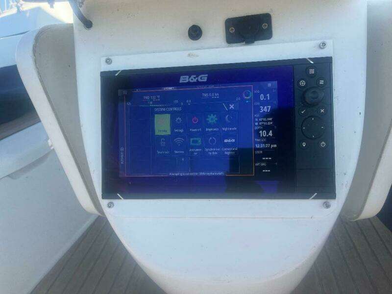 39ft Jeanneau Yacht For Sale