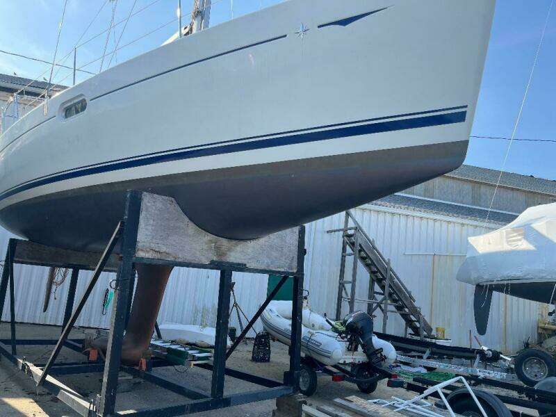 39ft Jeanneau Yacht For Sale
