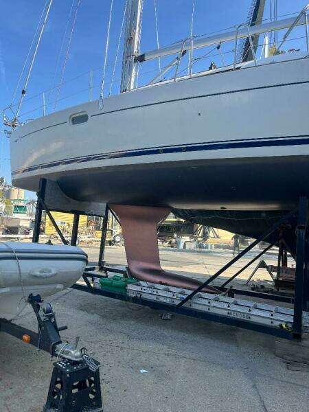 39ft Jeanneau Yacht For Sale