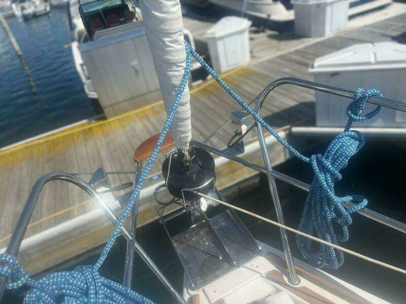 39ft Jeanneau Yacht For Sale