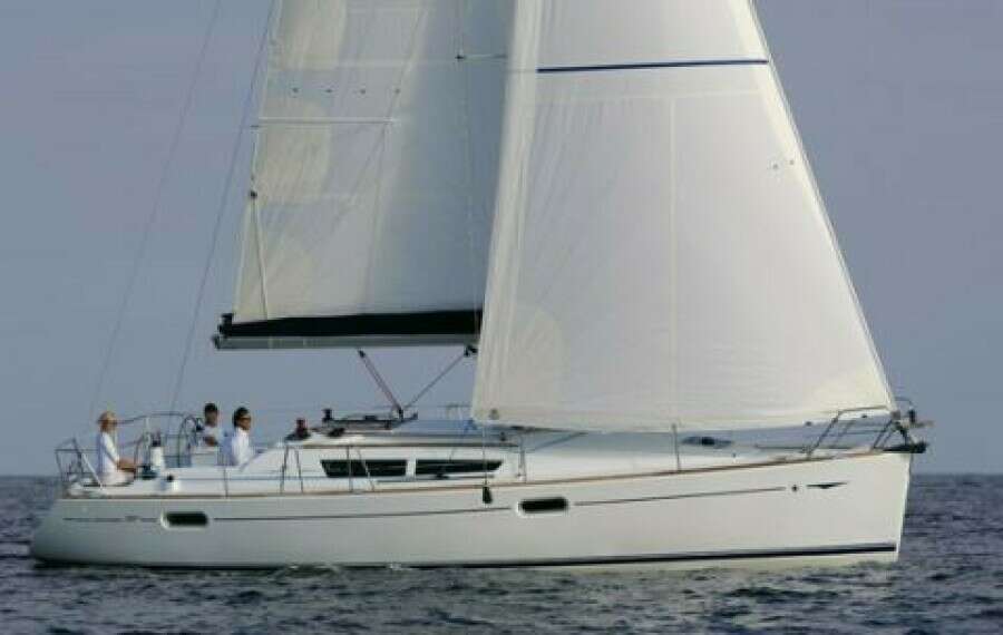 39ft Jeanneau Yacht For Sale