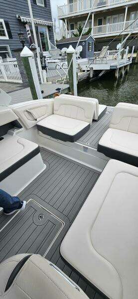 25ft Chaparral Yacht For Sale