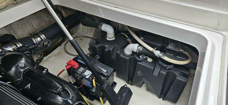 25ft Chaparral Yacht For Sale