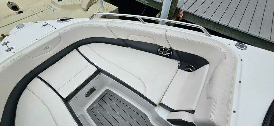 25ft Chaparral Yacht For Sale