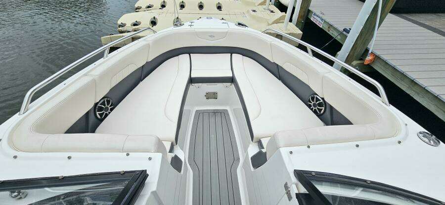 25ft Chaparral Yacht For Sale