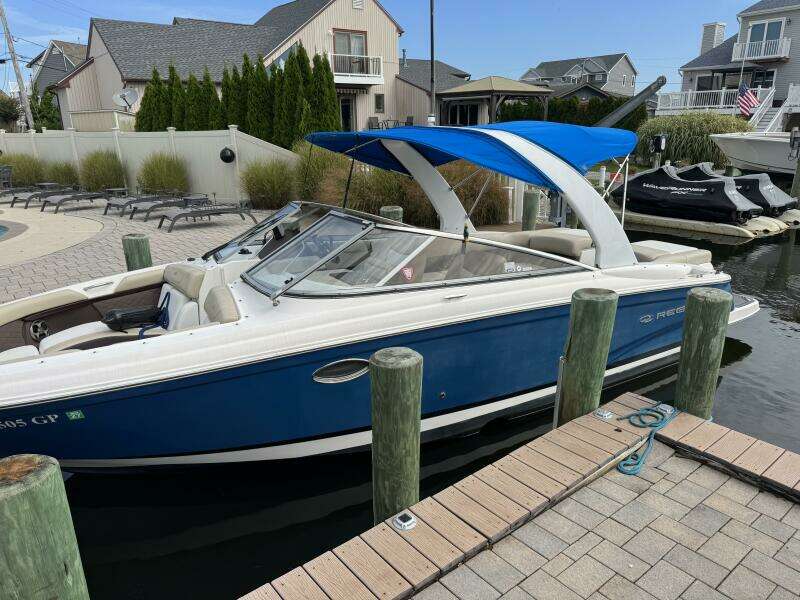 27ft Regal Yacht For Sale