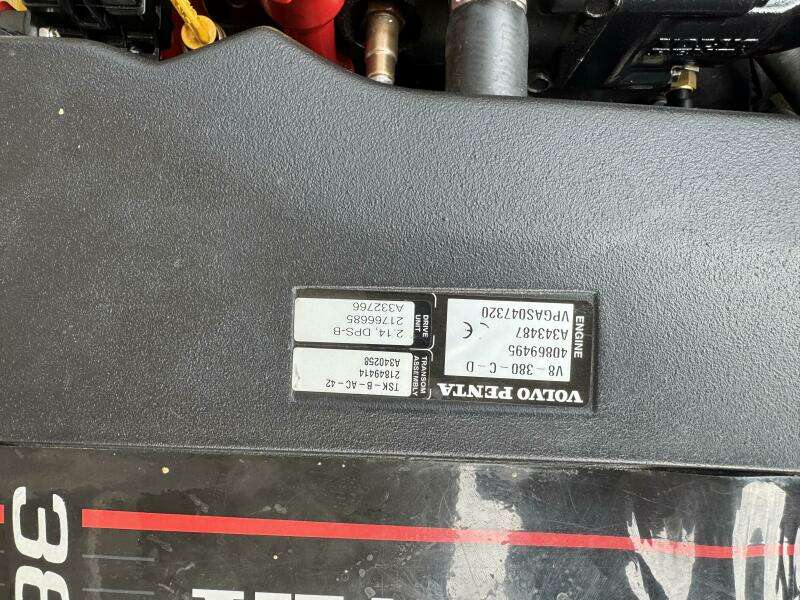 27ft Regal Yacht For Sale