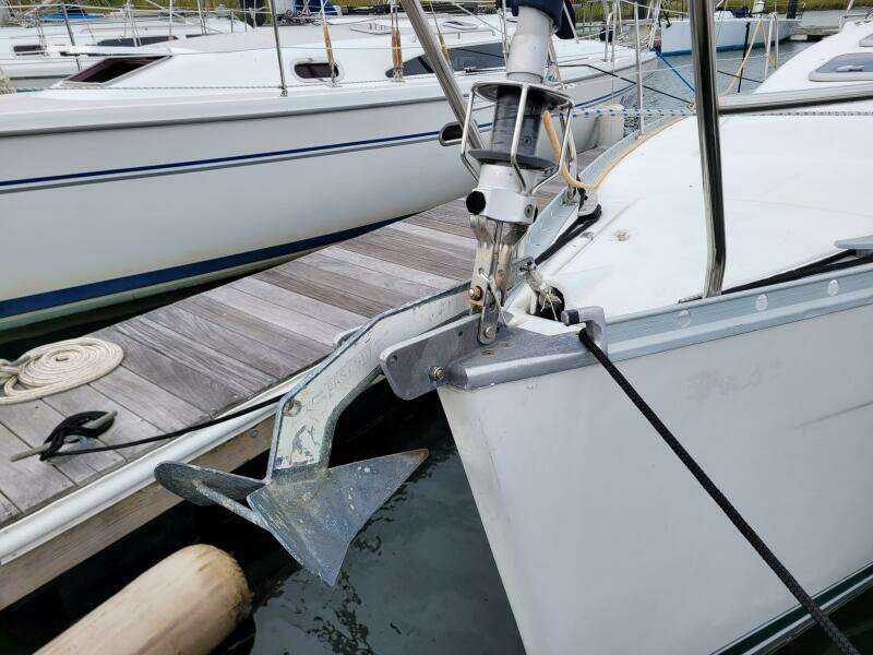 Stravaig 32ft Beneteau Yacht For Sale