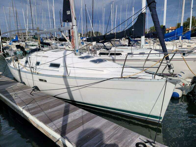 Stravaig 32ft Beneteau Yacht For Sale