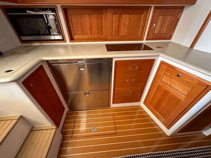 Southern Cross 50ft MJM Yacht For Sale