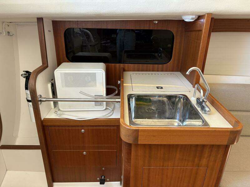 Red Sky 36ft J Boats Yacht For Sale