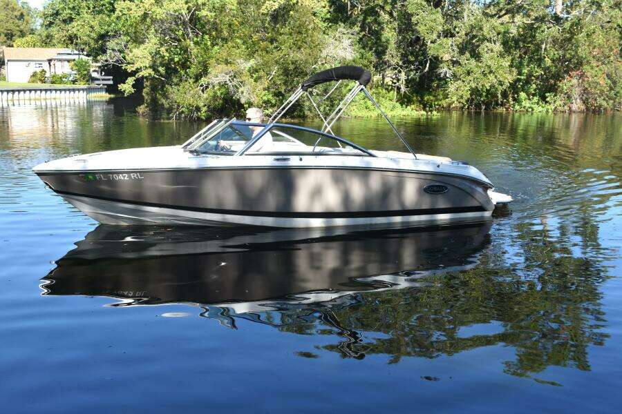20ft Cobalt Yacht For Sale