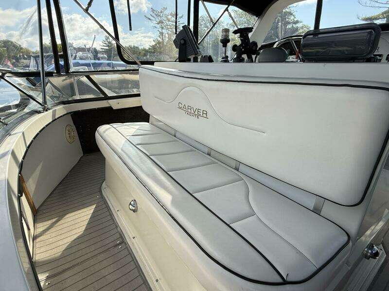 Summer Breeze 38ft Carver Yacht For Sale